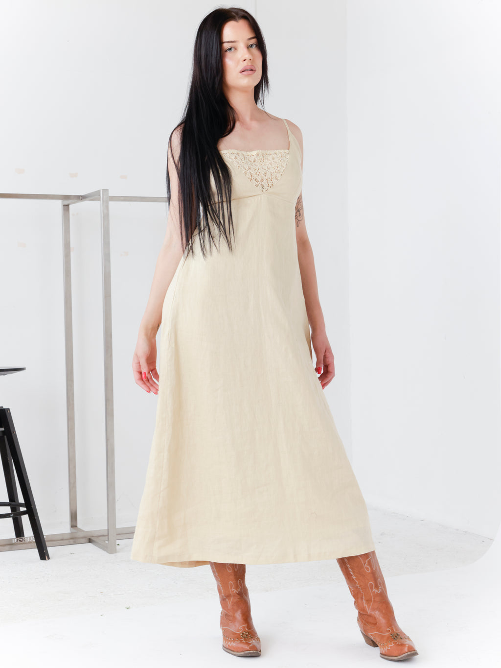 Obleka Linen champagne