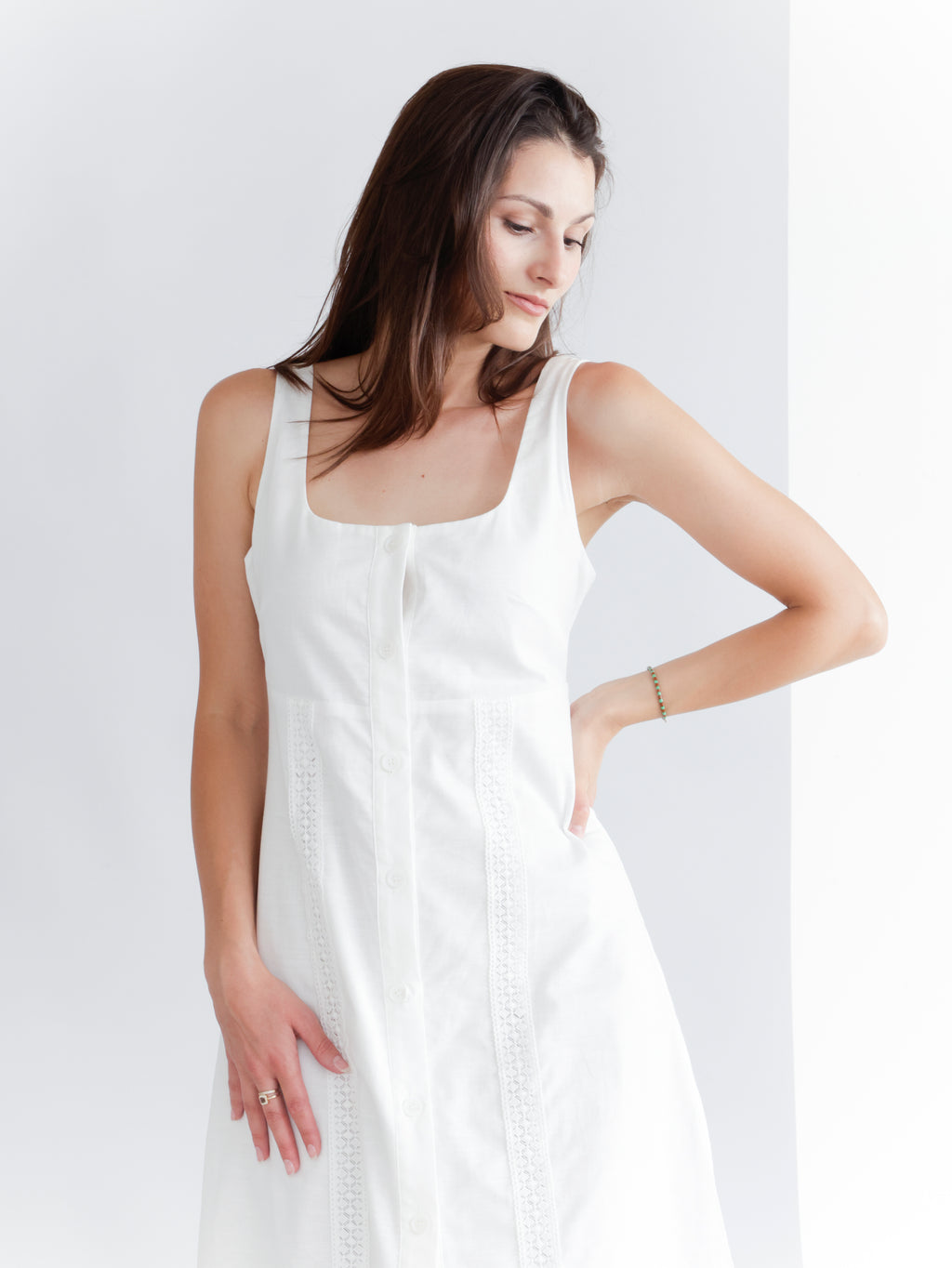 Obleka White lace