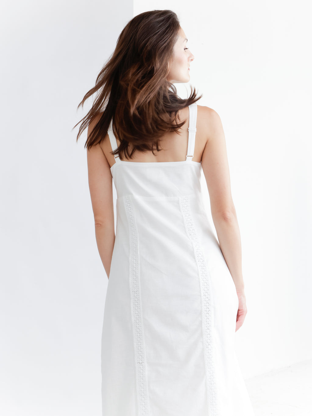Obleka White lace