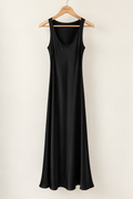 Svilena elegantna obleka - black